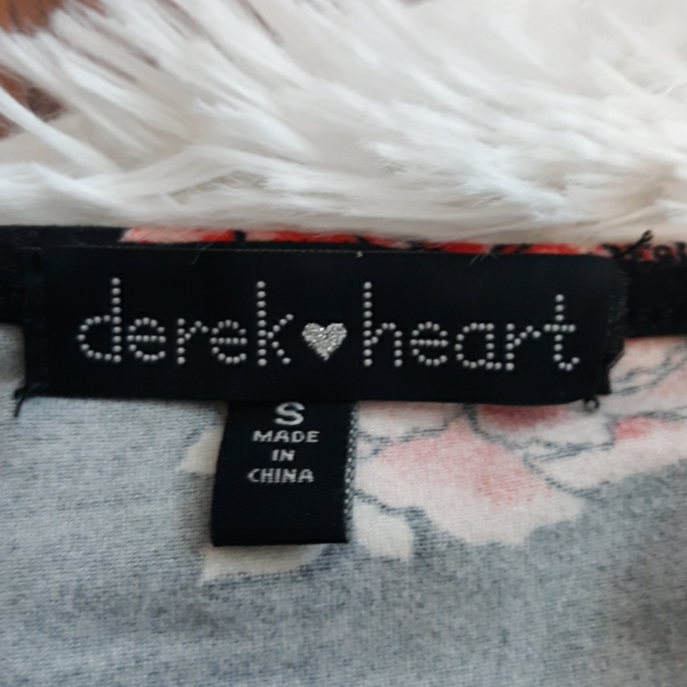 Derek Heart Jumpsuit One Piece - Picture 5 of 6
